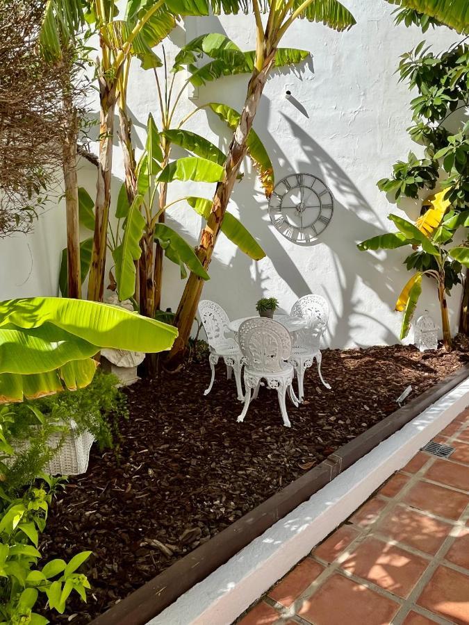 Estudio A 10 Minutos Del Puerto Banus Estepona Bagian luar foto